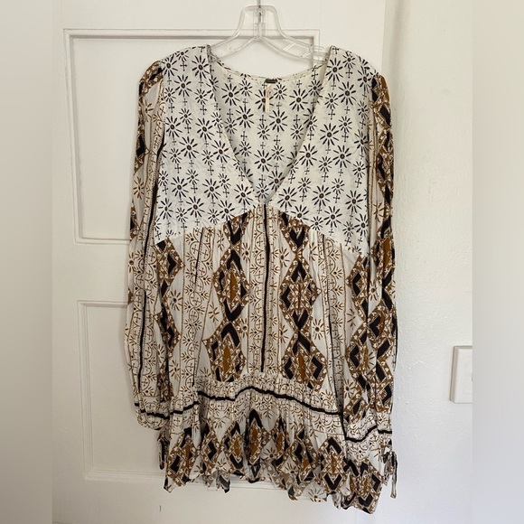 Free People Down By The Bay 60’s Ivory Combo Tunic Top Size Small - Picture 4 of 7
